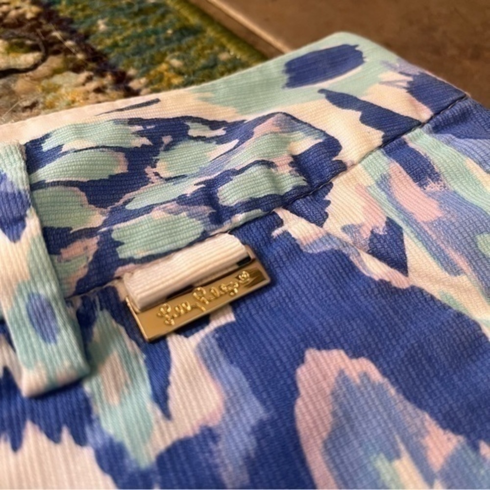 Lilly Pulitzer Callahan Blue Green Floral Print Shorts Size 00 - Picture 11 of 12